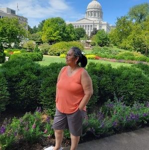 Meet your Posher, Ana